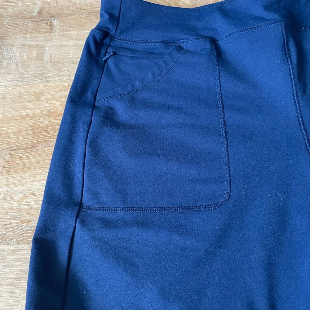 Lands' End Women's Active 5 Pocket Shorts Size L 14-16 - Picture 6 of 8